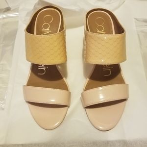 CALVIN KLEIN Beige/blush Two Tone Cecily Leather Heels